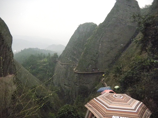 巍峨的崀山风景